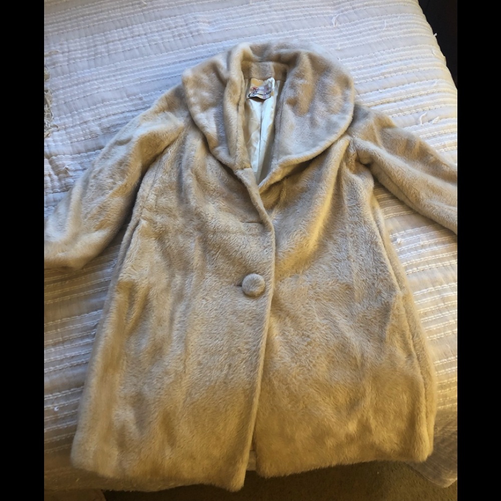 Vintage Beige Faux Fur Coat